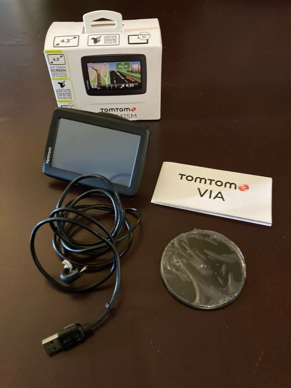 VIA 4.3" GPS Navigator - Black 1415m tomtom